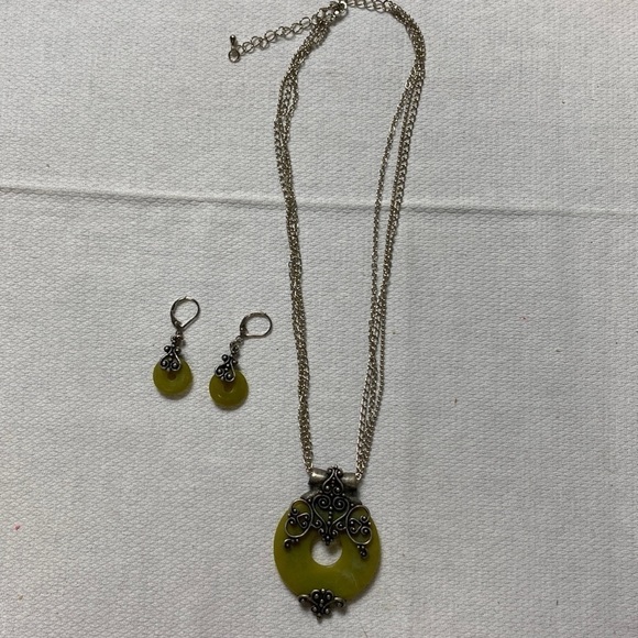 Necklace and Earring set (BC) - Picture 1 of 5